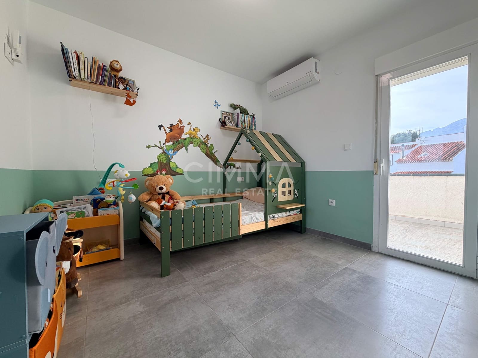 3 bedroom Terraced Villa for sale in La Nucia with garage - € 340,000 (Ref: 9666747)