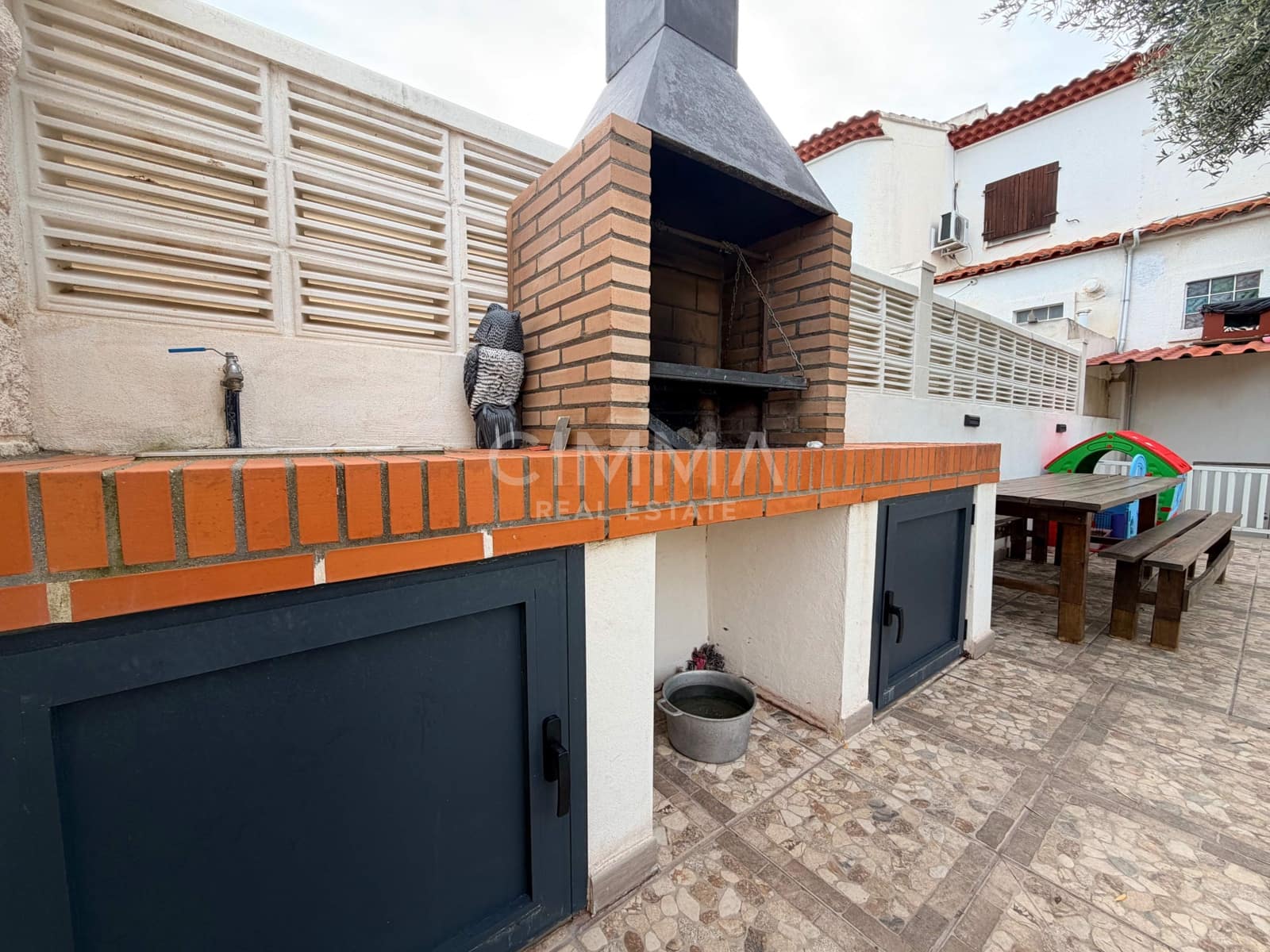 3 bedroom Terraced Villa for sale in La Nucia with garage - € 340,000 (Ref: 9666747)