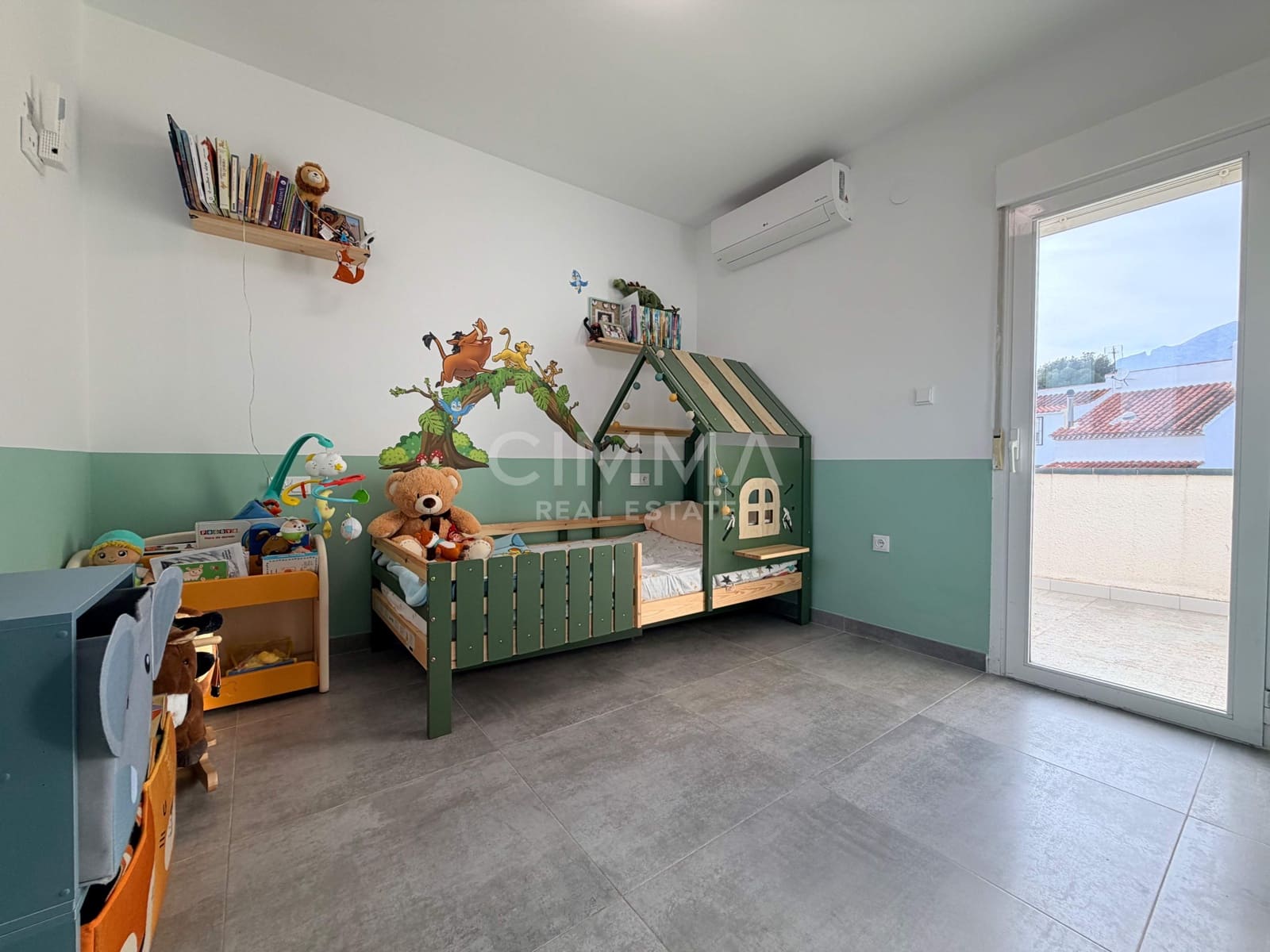 3 bedroom Terraced Villa for sale in La Nucia with garage - € 340,000 (Ref: 9666747)