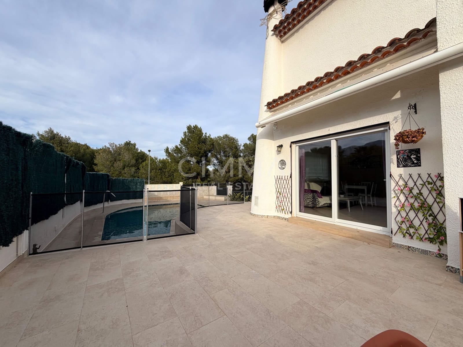 3 bedroom Terraced Villa for sale in La Nucia with garage - € 340,000 (Ref: 9666747)