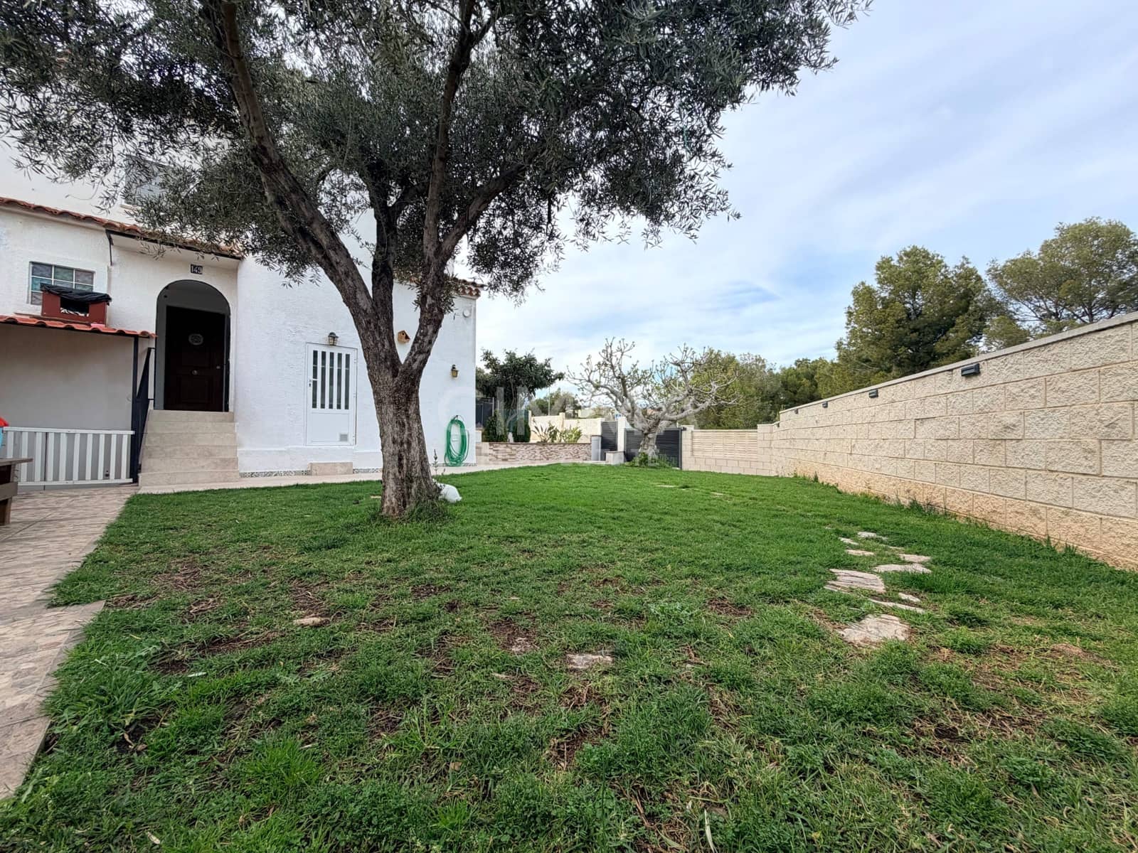 3 bedroom Terraced Villa for sale in La Nucia with garage - € 340,000 (Ref: 9666747)