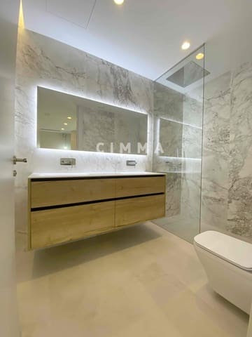 4 sovrum Villa till salu i Playa Poniente, Benidorm - 1 650 000 € (Ref: 9683547)