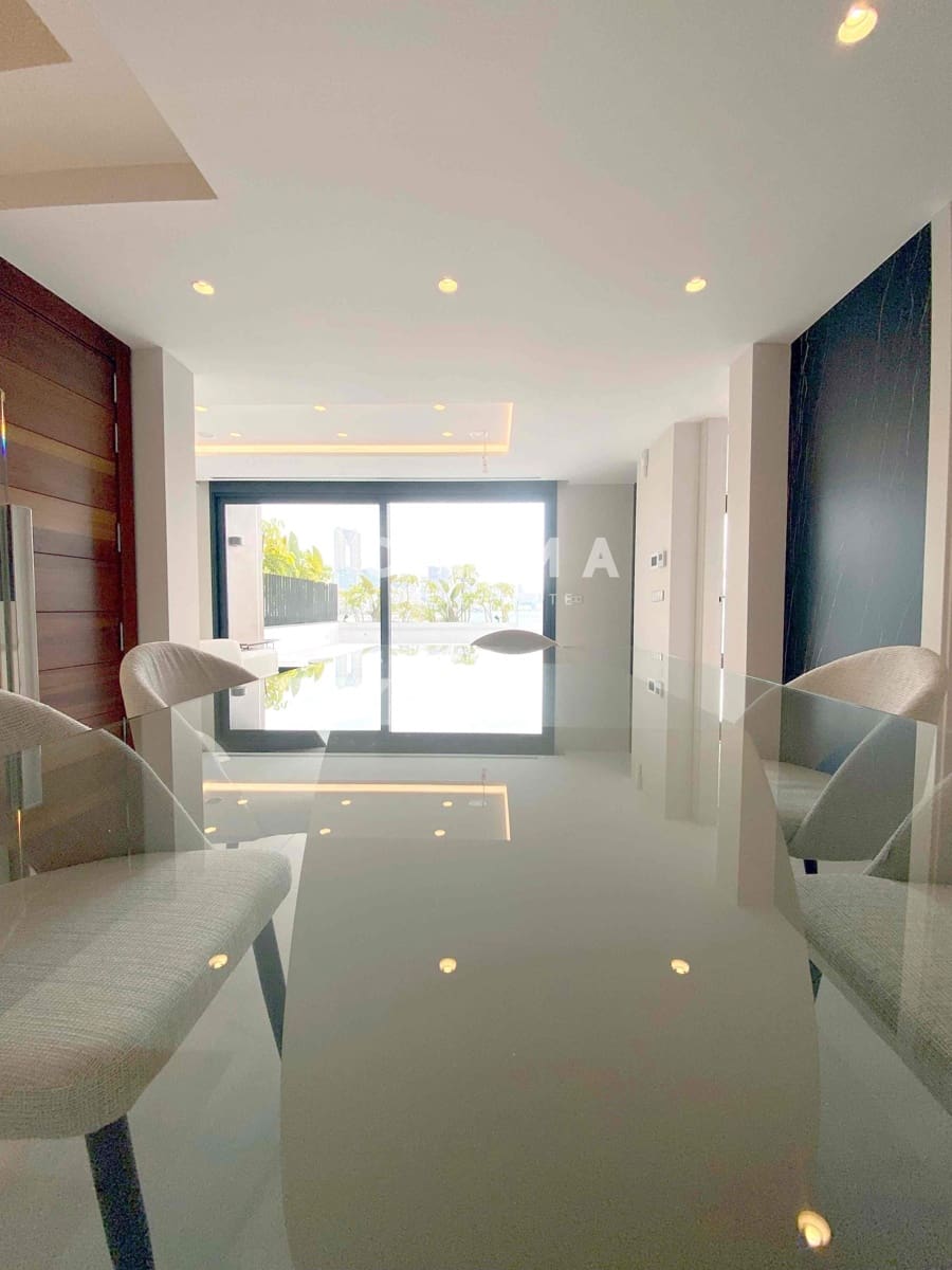 4 sovrum Villa till salu i Benidorm - 1 650 000 € (Ref: 9683547)