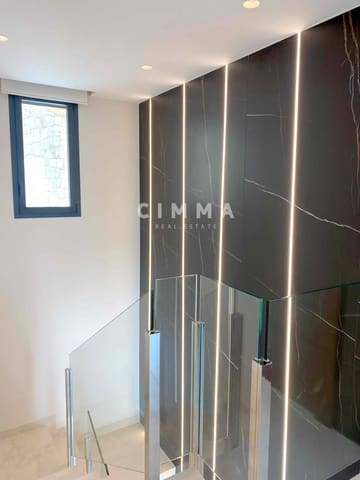 4 sovrum Villa till salu i Playa Poniente, Benidorm - 1 650 000 € (Ref: 9683547)