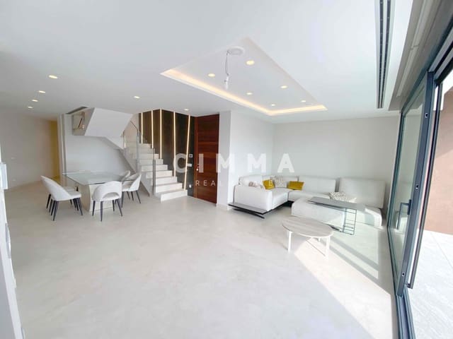 4 sovrum Villa till salu i Playa Poniente, Benidorm - 1 650 000 € (Ref: 9683547)