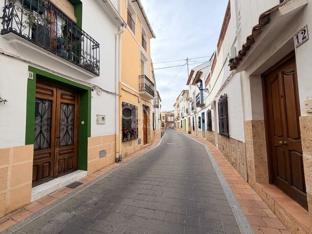 4 chambre Maison de Ville à vendre à La Nucia Pueblo  , La Nucia - 240 000 € (Ref: 9696281)