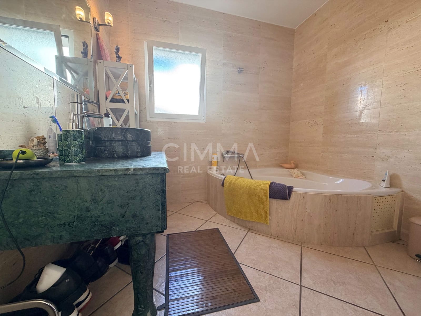 3 soverom Villa til salgs i La Nucia med garasje - € 550 000 (Ref: 9780743)