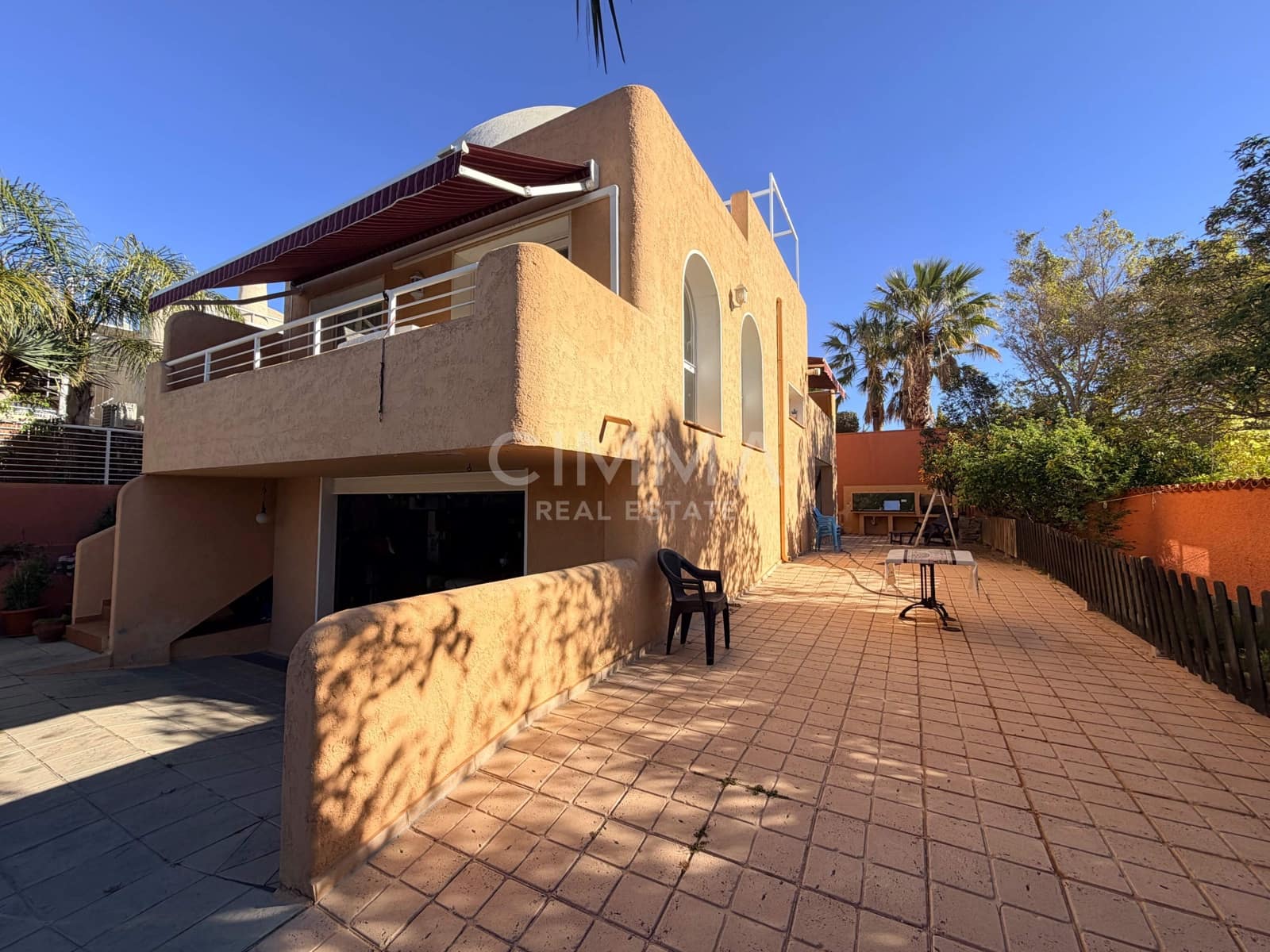 3 soverom Villa til salgs i La Nucia med garasje - € 550 000 (Ref: 9780743)