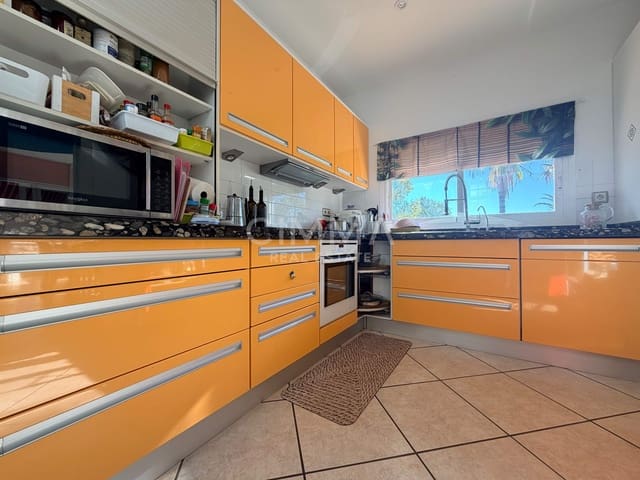 3 slaapkamer Villa te koop in La Nucia met garage - € 550.000 (Ref: 9780743)