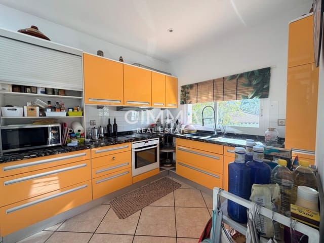 3 soveværelse Villa til salg i La Nucia med garage - € 495.000 (Ref: 9780743)