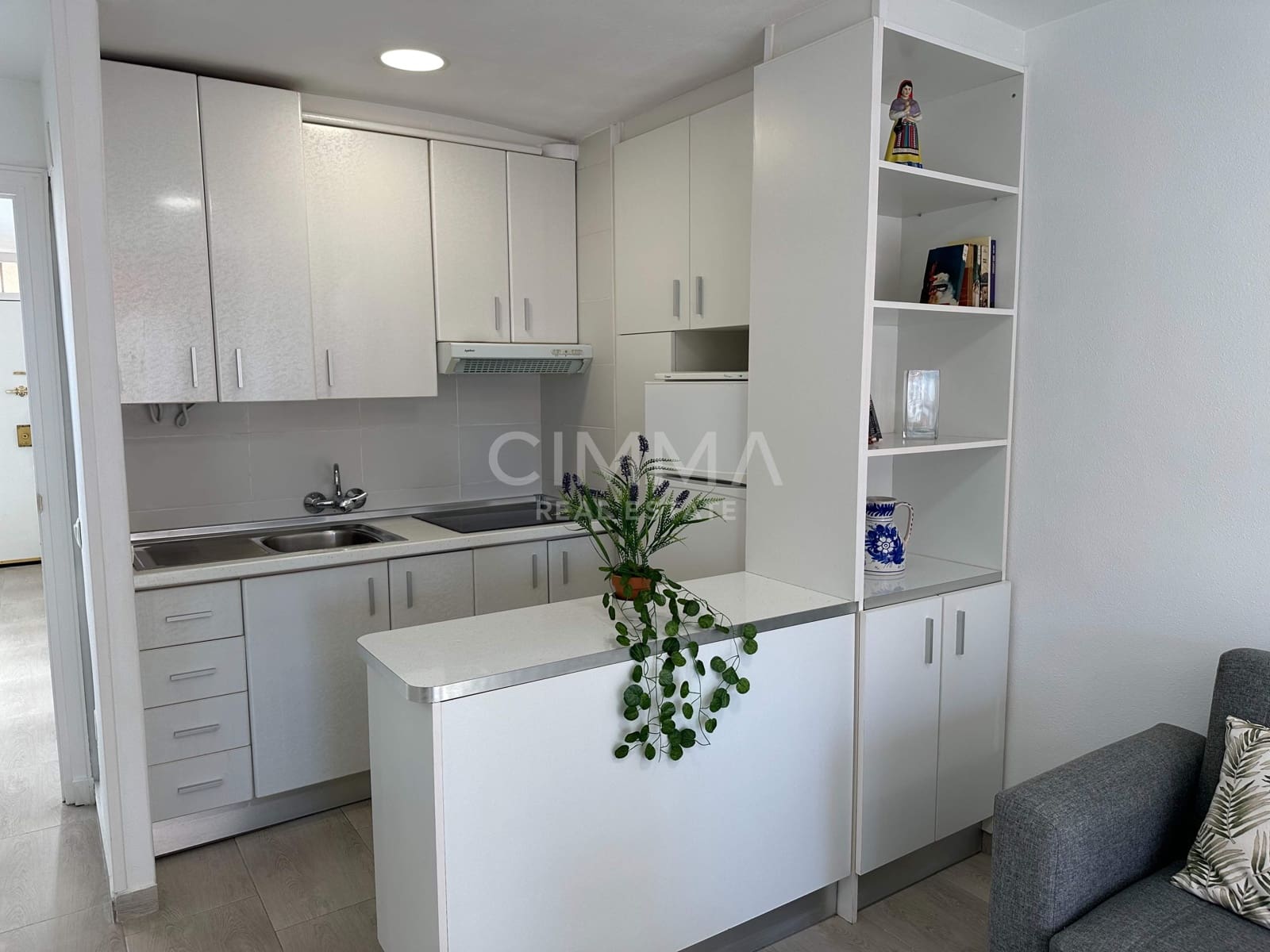 2 slaapkamer Appartement te koop in Benidorm met zwembad garage - € 217.000 (Ref: 9780745)