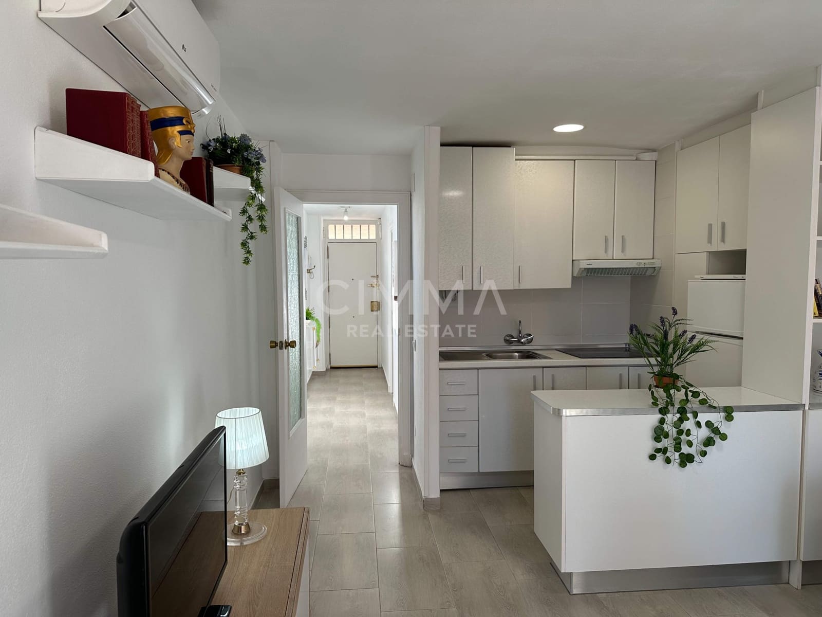 2 slaapkamer Appartement te koop in Benidorm met zwembad garage - € 217.000 (Ref: 9780745)