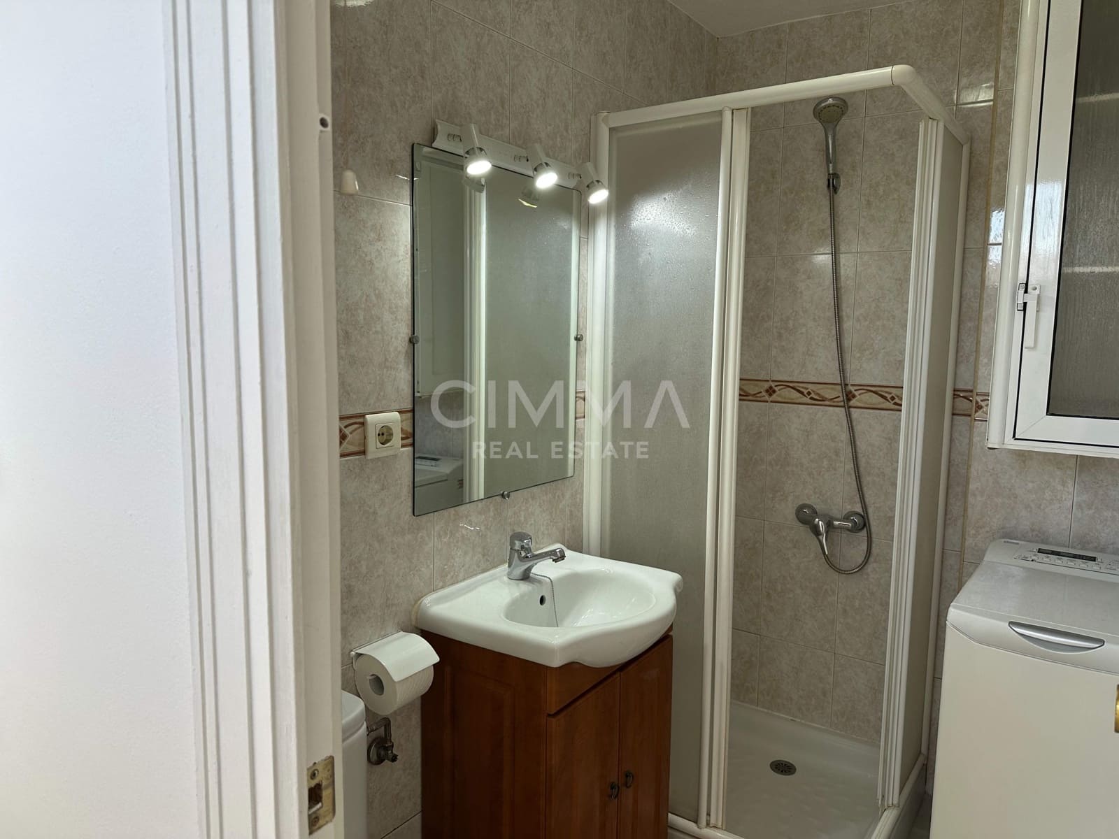 2 slaapkamer Appartement te koop in Benidorm met zwembad garage - € 217.000 (Ref: 9780745)