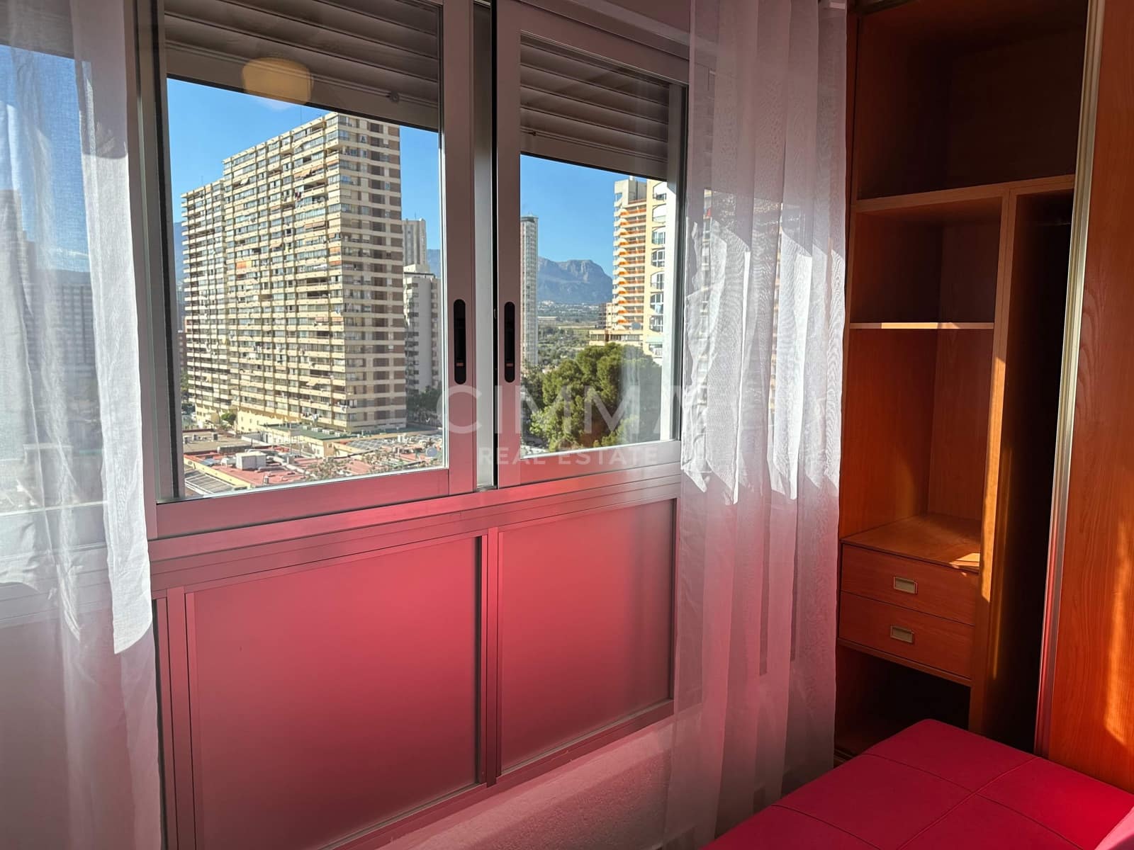 2 slaapkamer Appartement te koop in Benidorm met zwembad garage - € 217.000 (Ref: 9780745)