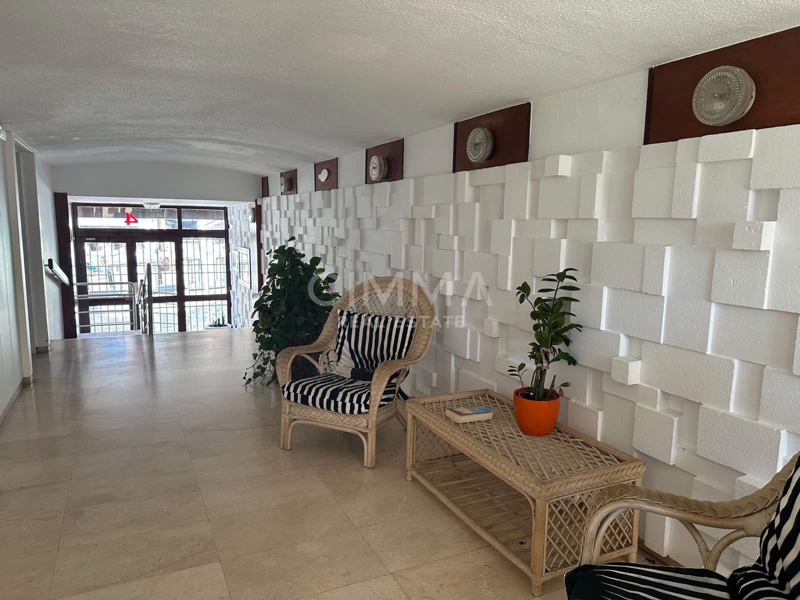 2 slaapkamer Appartement te koop in Benidorm met zwembad garage - € 217.000 (Ref: 9780745)