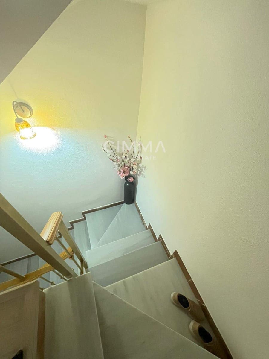 4 makuuhuone Huvila myytävänä paikassa Barranco Hondo mukana uima-altaan 
autotalli - 550 000 € (Ref: 9797300)