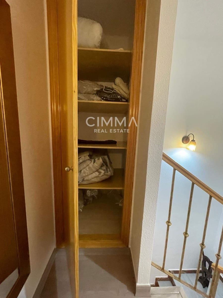 4 makuuhuone Huvila myytävänä paikassa Barranco Hondo mukana uima-altaan 
autotalli - 550 000 € (Ref: 9797300)