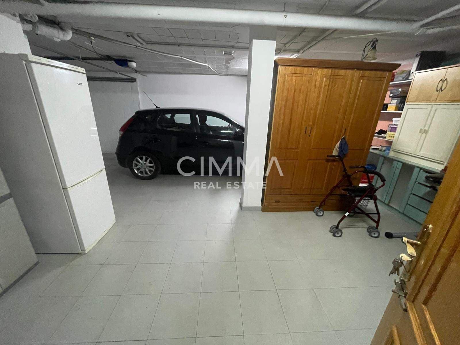 4 makuuhuone Huvila myytävänä paikassa Barranco Hondo mukana uima-altaan 
autotalli - 550 000 € (Ref: 9797300)