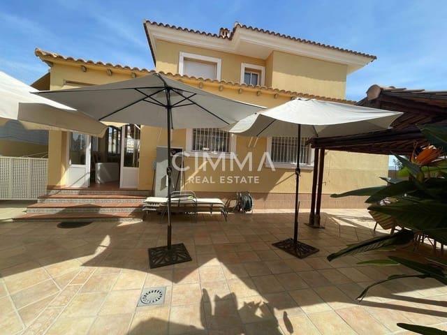 4 sovrum Villa till salu i Barranco Hondo, La Nucia med pool garage - 550 000 € (Ref: 9797300)