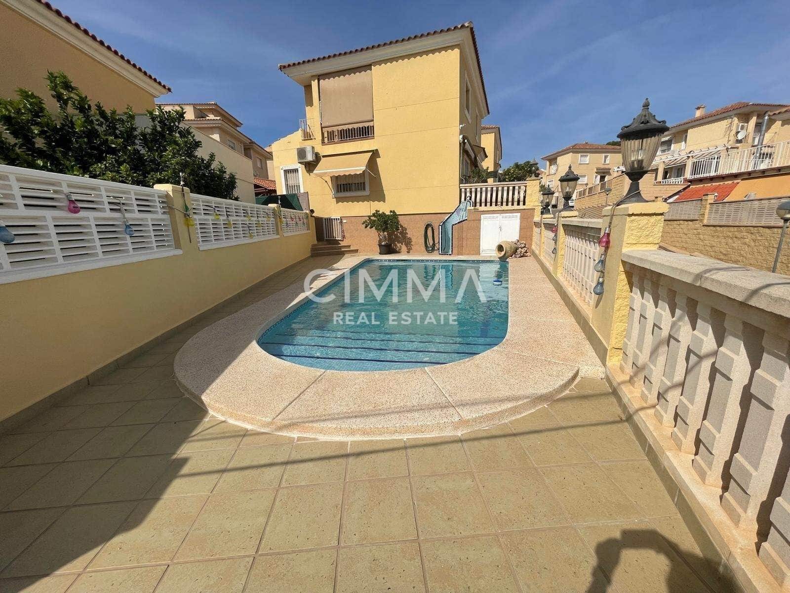 4 makuuhuone Huvila myytävänä paikassa Barranco Hondo mukana uima-altaan 
autotalli - 550 000 € (Ref: 9797300)