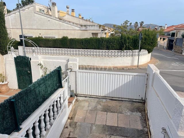 4 sovrum Bungalow till salu i La Nucia med pool garage - 378 000 € (Ref: 9799447)