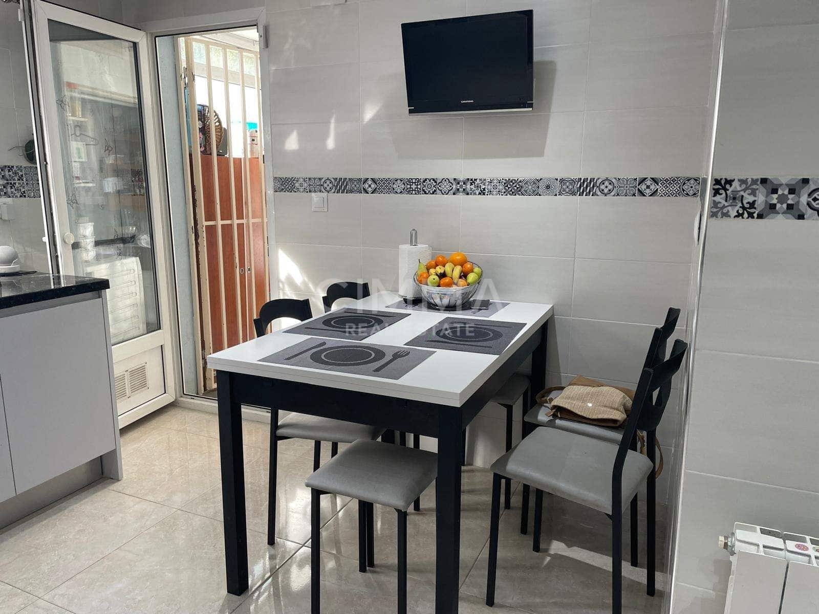 4 sovrum Bungalow till salu i La Nucia med pool garage - 378 000 € (Ref: 9799447)