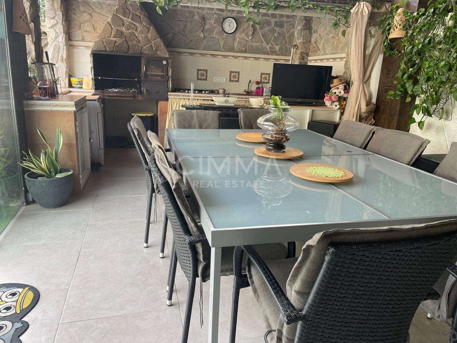 4 sovrum Bungalow till salu i La Nucia med pool garage - 378 000 € (Ref: 9799447)