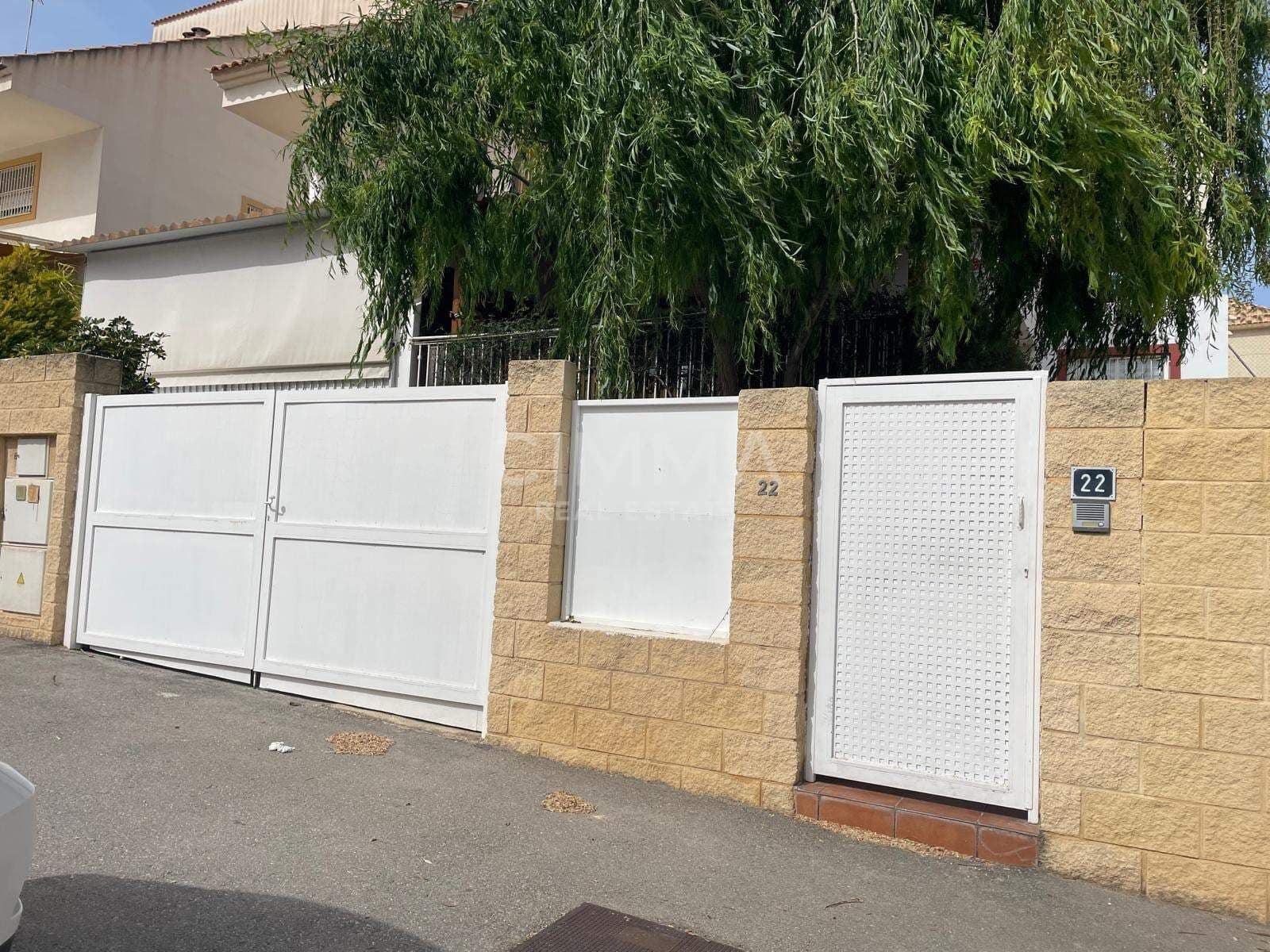 4 bedroom Semi-detached Villa for sale in La Nucia - € 375,000 (Ref: 9799448)