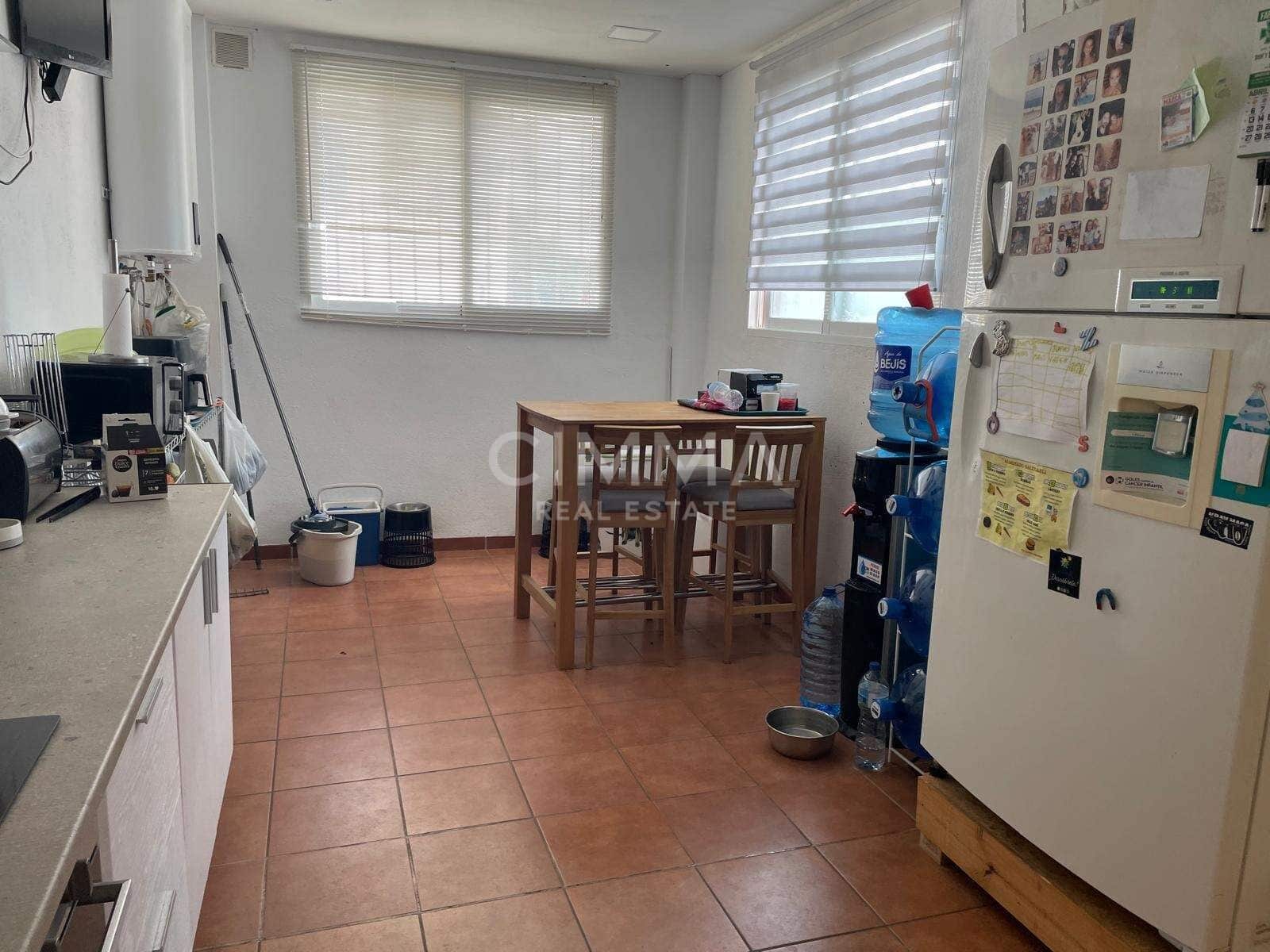 Pareado de 4 habitaciones en La Nucia en venta - 375.000 € (Ref: 9799448)