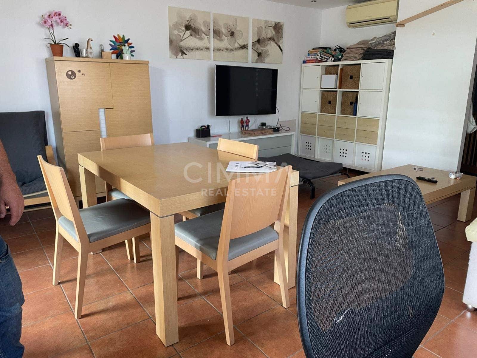 Pareado de 4 habitaciones en La Nucia en venta - 375.000 € (Ref: 9799448)
