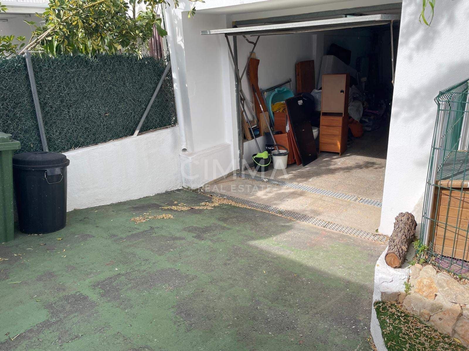 Pareado de 4 habitaciones en La Nucia en venta - 375.000 € (Ref: 9799448)