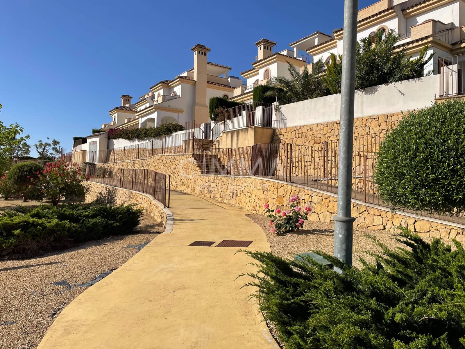 2 soverom Bungalow til leie i Polop med svømmebasseng garasje - € 1 200 (Ref: 9804523)