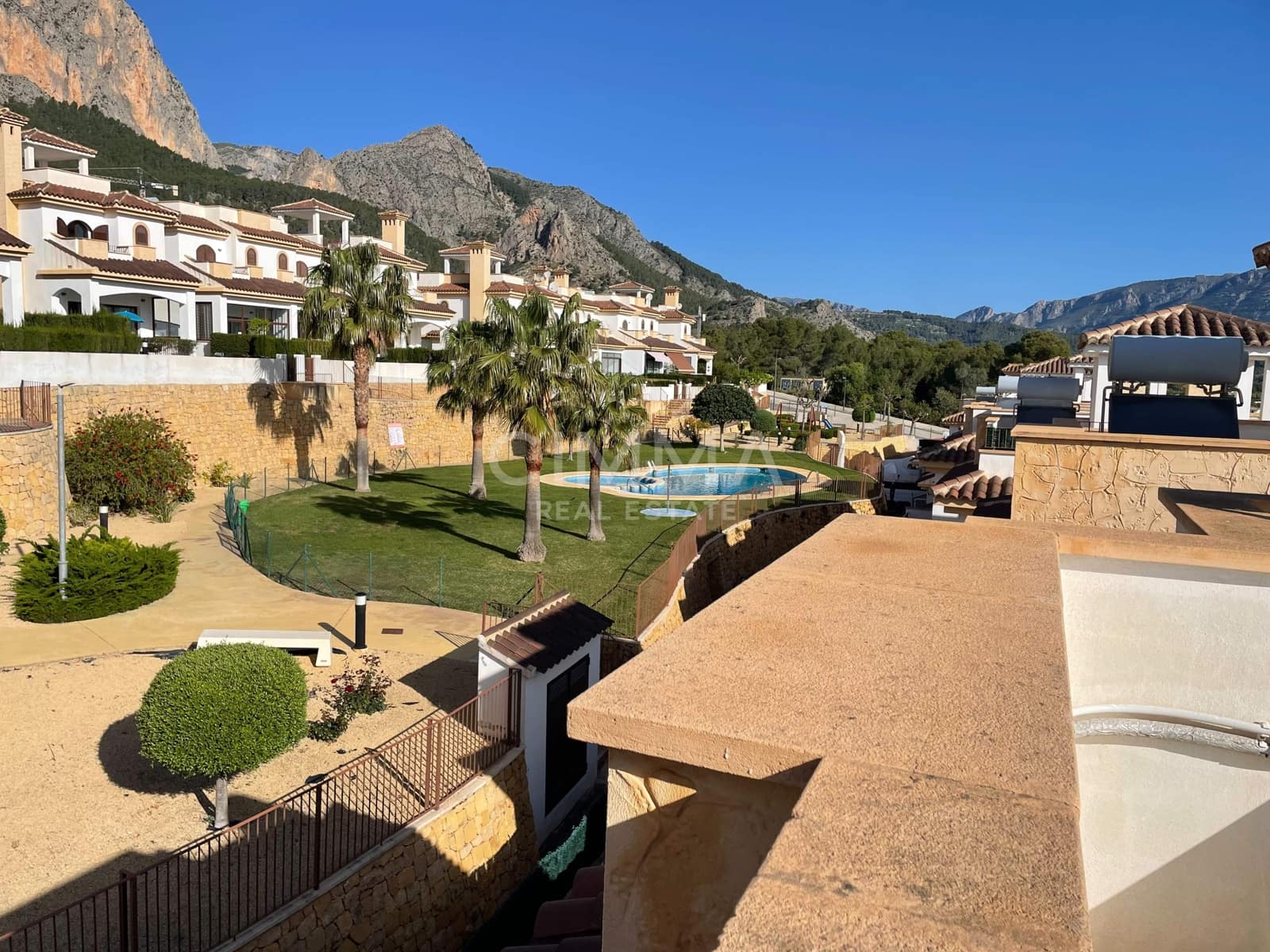 2 soverom Bungalow til leie i Polop med svømmebasseng garasje - € 1 200 (Ref: 9804523)