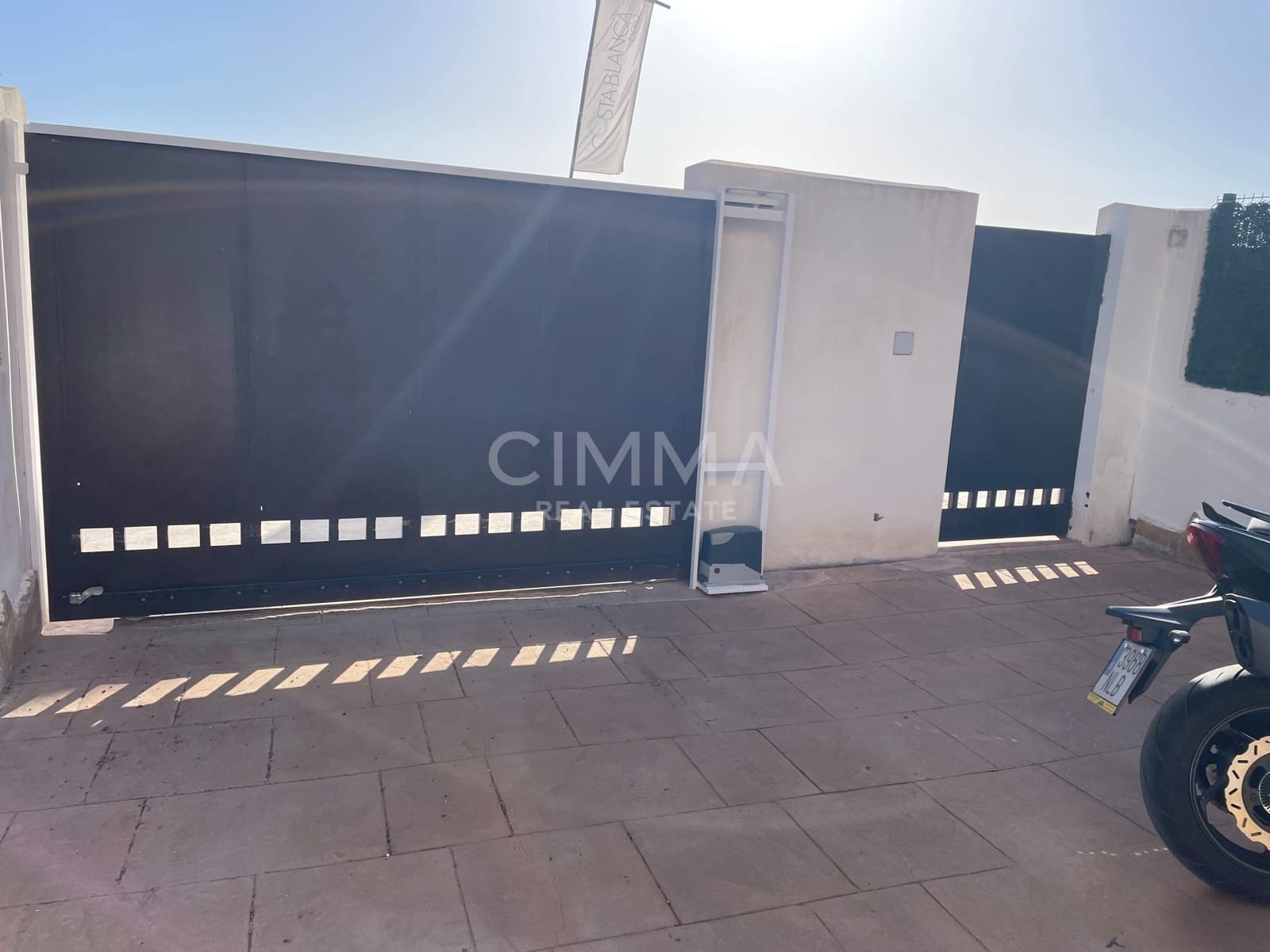 2 soverom Bungalow til leie i Polop med svømmebasseng garasje - € 1 200 (Ref: 9804523)