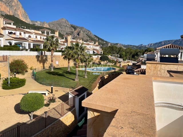 2 soverom Bungalow til leie i Polop med svømmebasseng garasje - € 1 200 (Ref: 9804523)