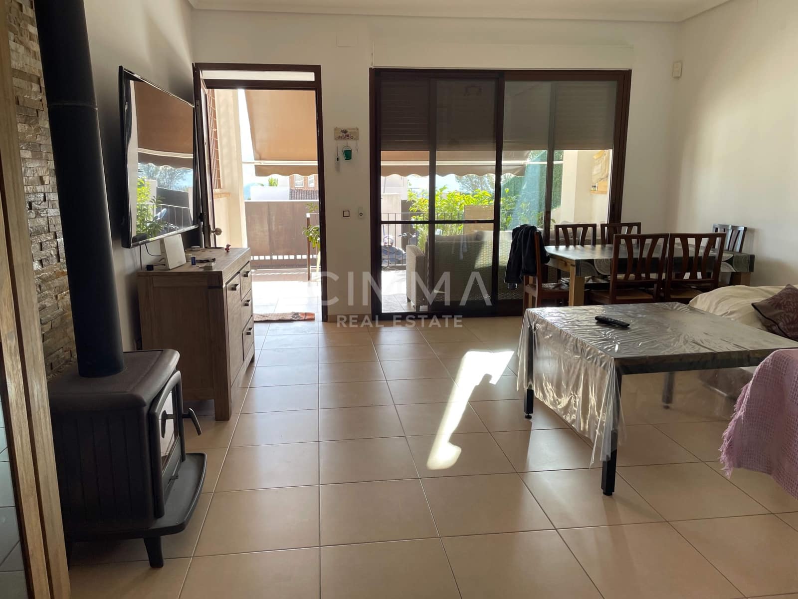 2 soverom Bungalow til leie i Polop med svømmebasseng garasje - € 1 200 (Ref: 9804523)