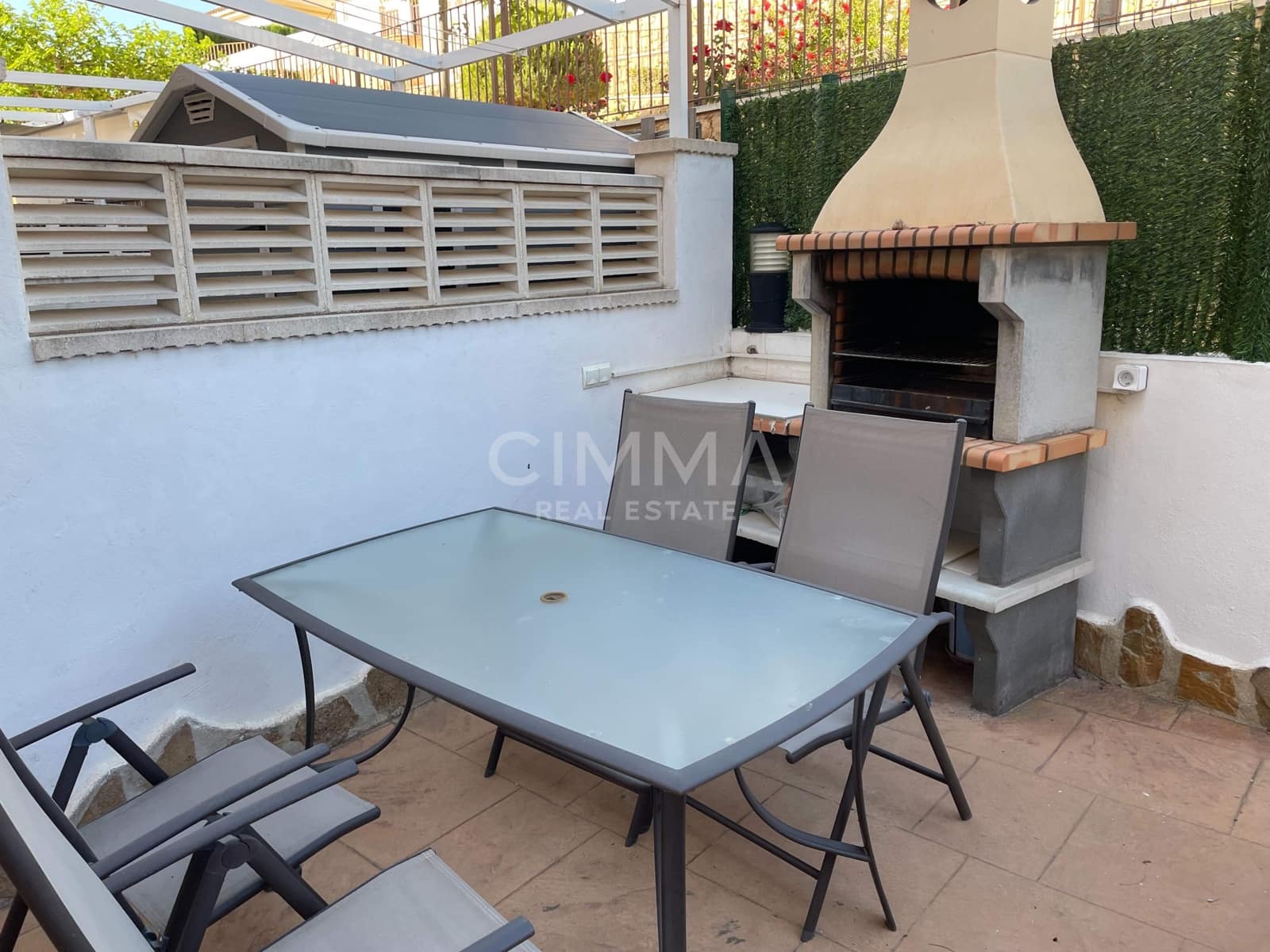 2 soverom Bungalow til leie i Polop med svømmebasseng garasje - € 1 200 (Ref: 9804523)