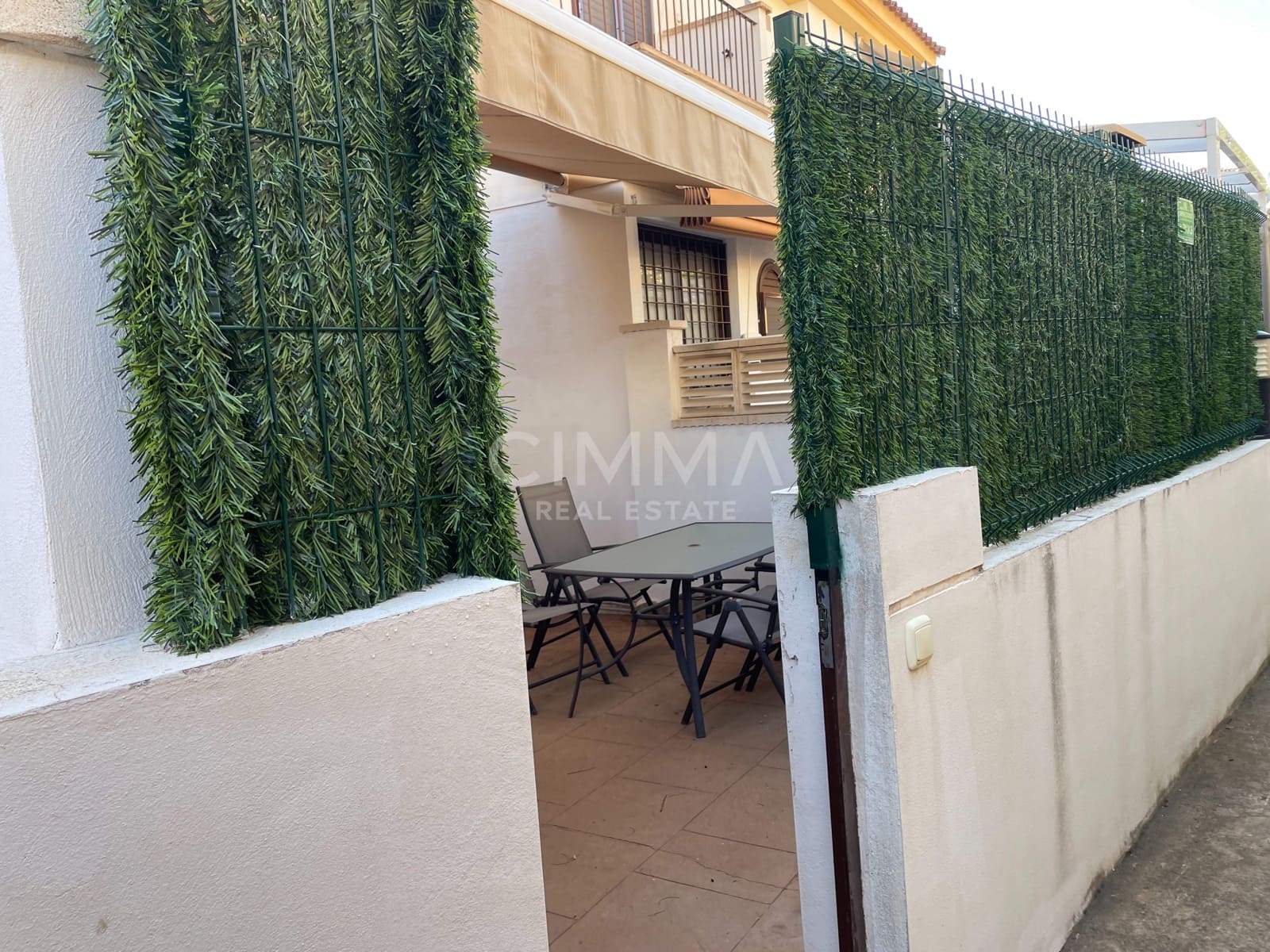 2 soverom Bungalow til leie i Polop med svømmebasseng garasje - € 1 200 (Ref: 9804523)