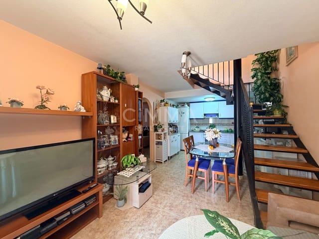Adosado de 3 habitaciones en La Nucia en venta - 310.000 € (Ref: 9808163)
