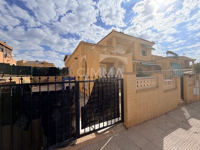 Adosado de 3 habitaciones en La Nucia en venta - 310.000 € (Ref: 9808163)