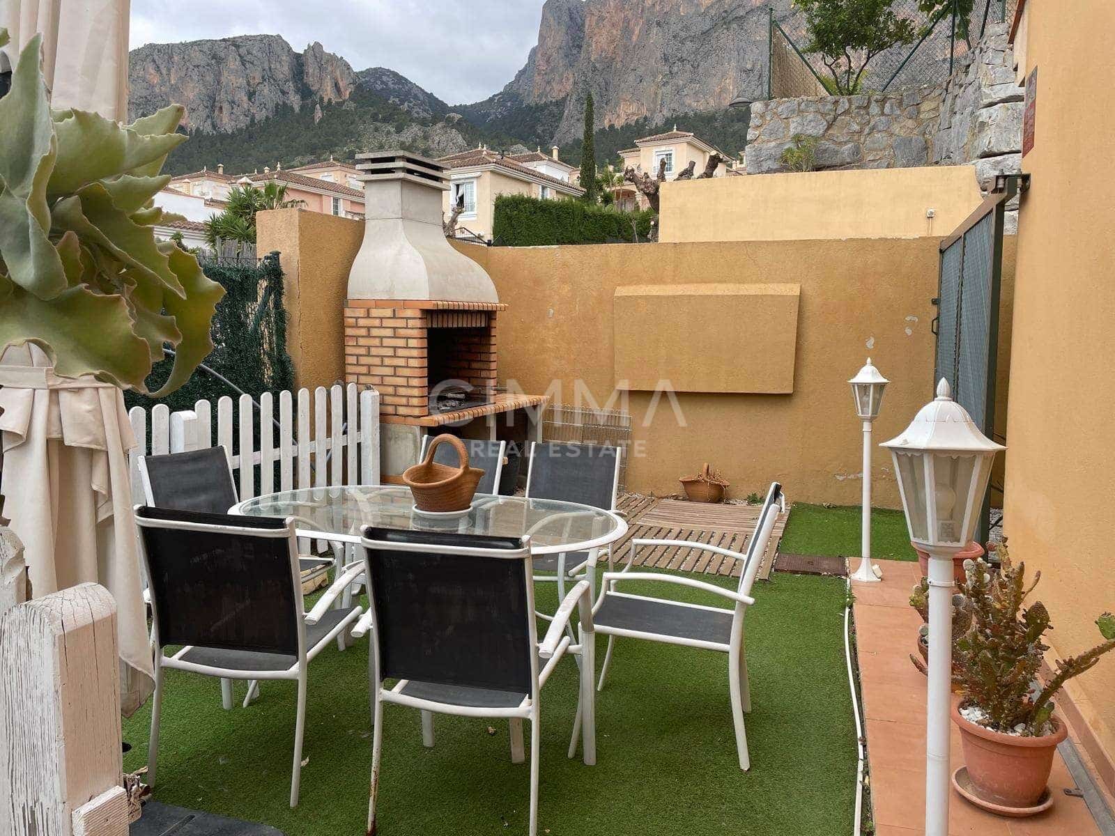 4 camera da letto Villetta a Schiera in vendita in Polop con piscina garage - 495.000 € (Rif: 9812286)