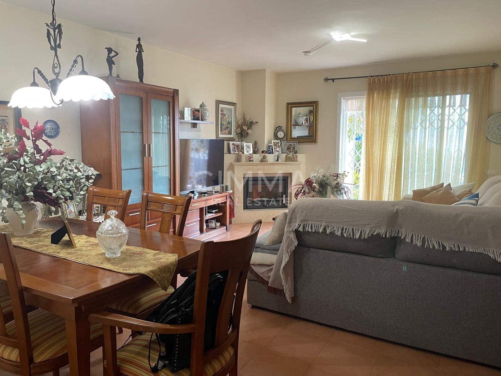 4 bedroom Bungalow for sale in Polop with pool garage - € 495,000 (Ref: 9812286)