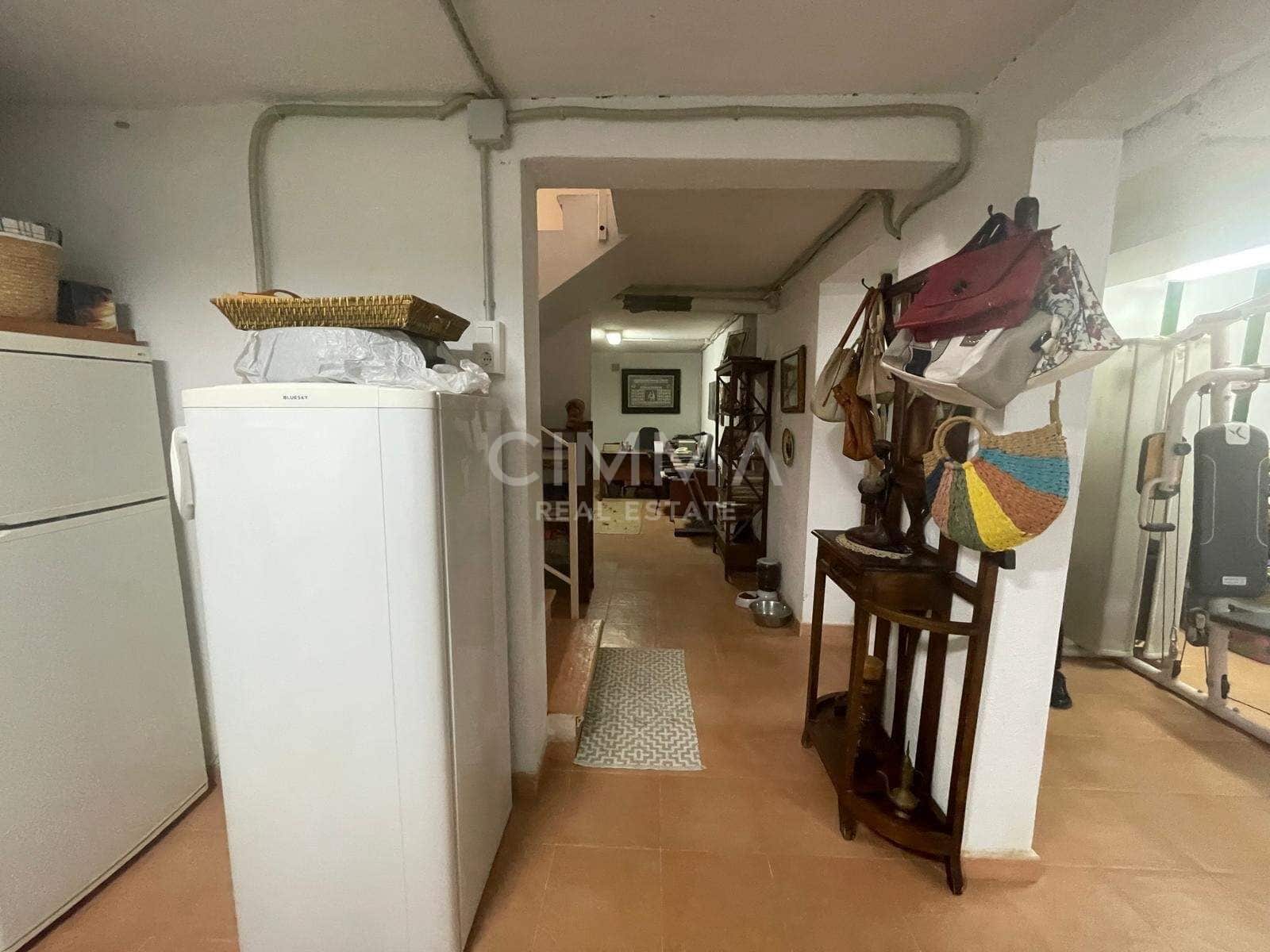 4 bedroom Bungalow for sale in Polop with pool garage - € 495,000 (Ref: 9812286)