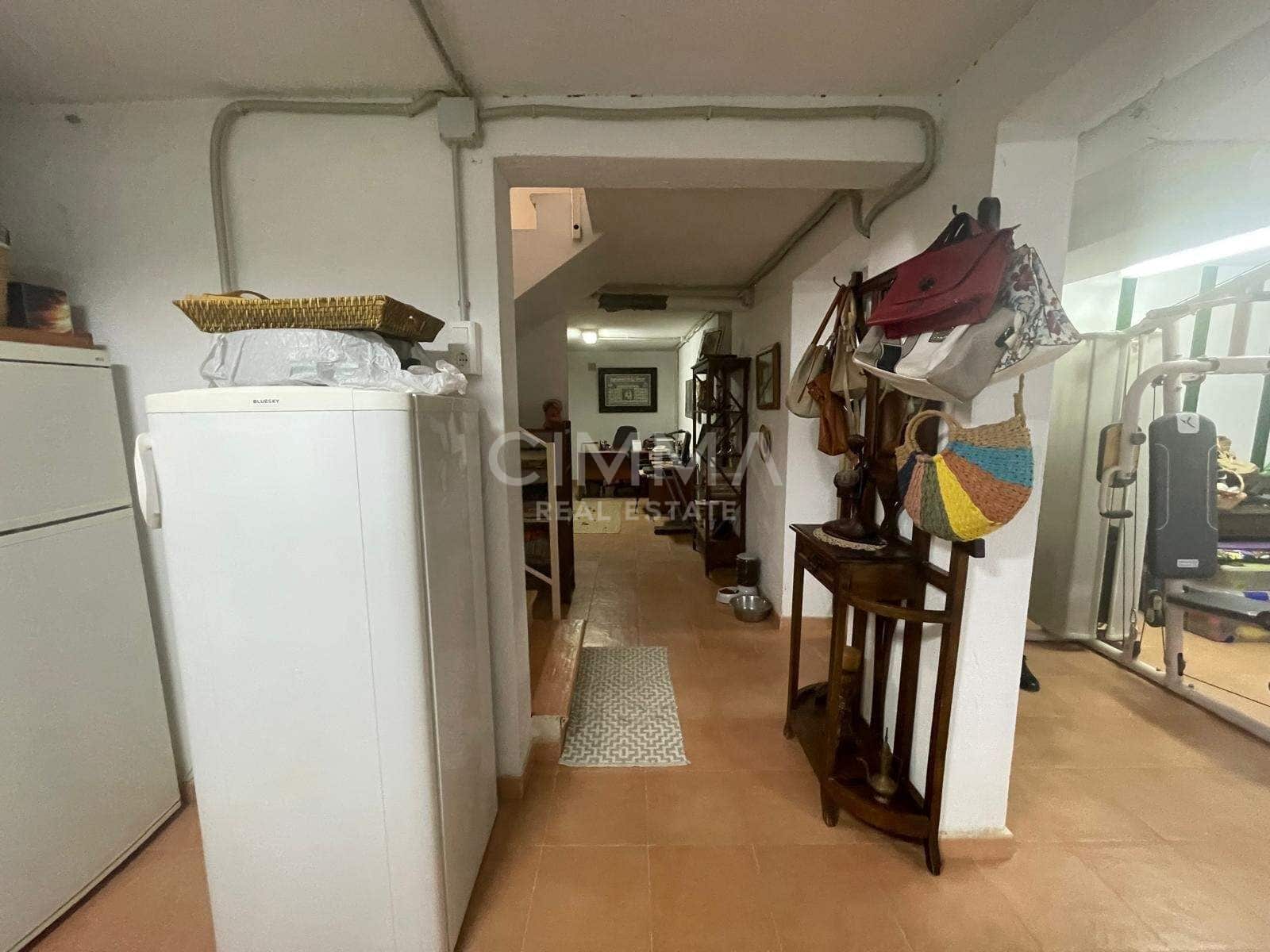 4 bedroom Bungalow for sale in Polop with pool garage - € 495,000 (Ref: 9812286)