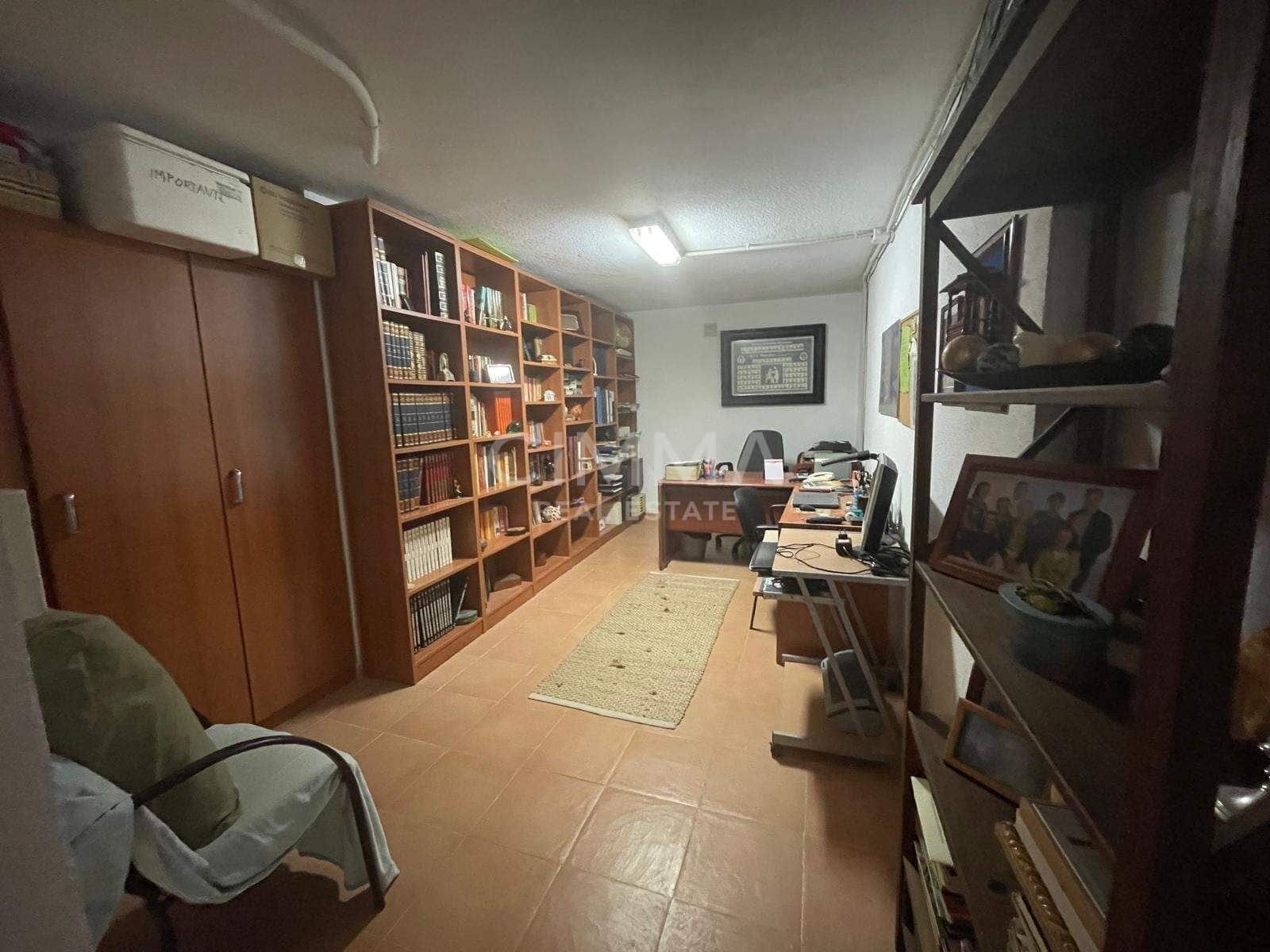 4 bedroom Bungalow for sale in Polop with pool garage - € 495,000 (Ref: 9812286)