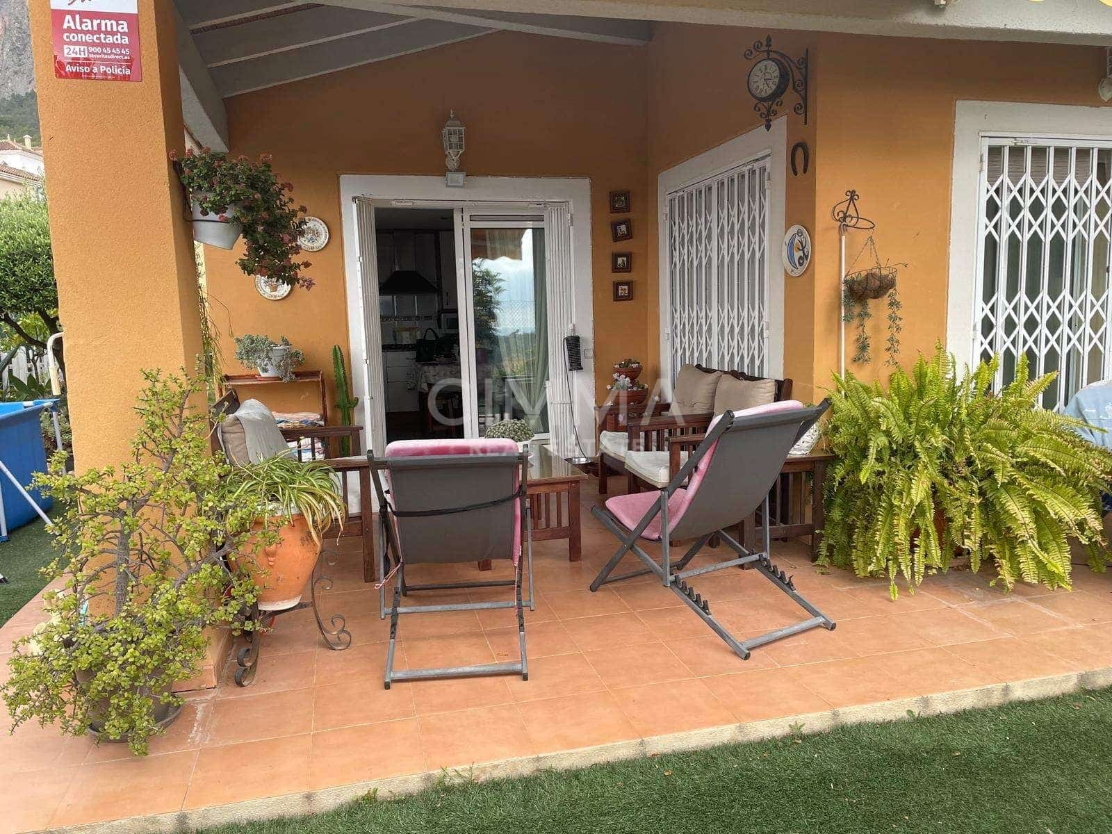 4 bedroom Bungalow for sale in Polop with pool garage - € 495,000 (Ref: 9812286)
