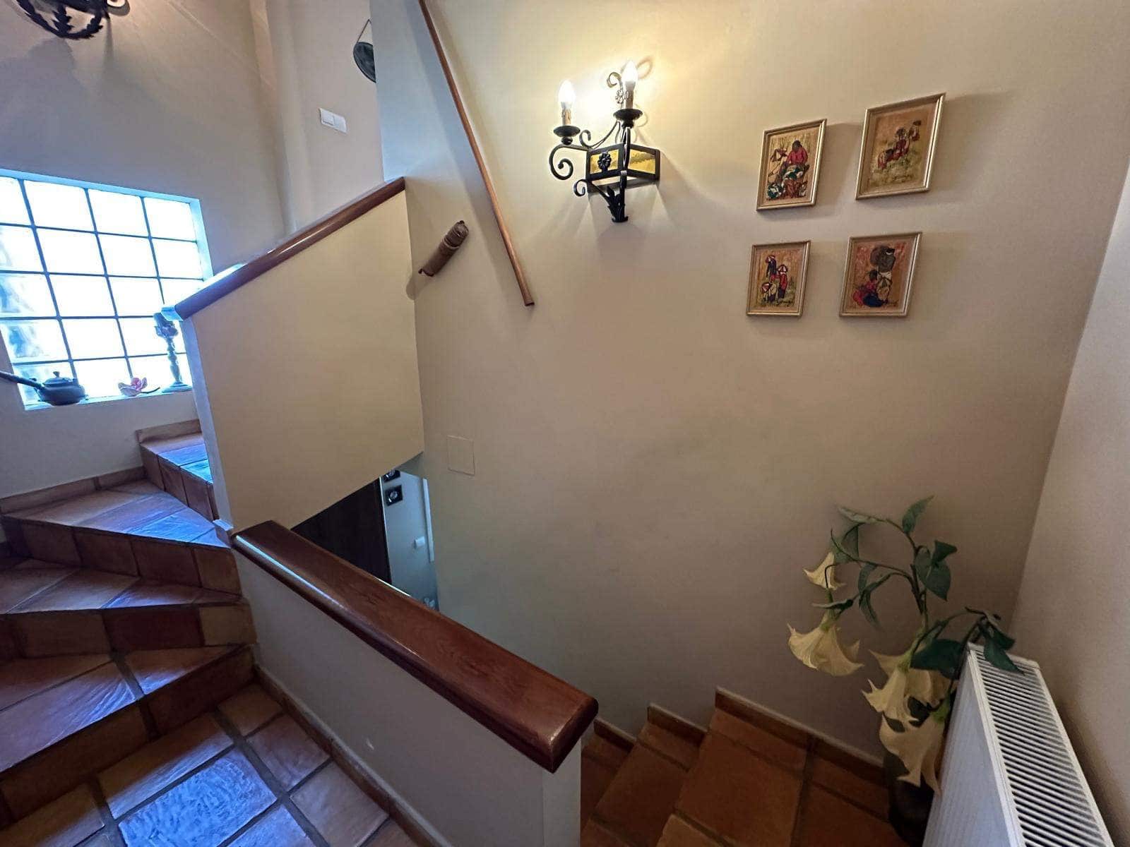 5 soveværelse Villa til salg i La Nucia med swimmingpool garage - € 975.000 (Ref: 9818036)