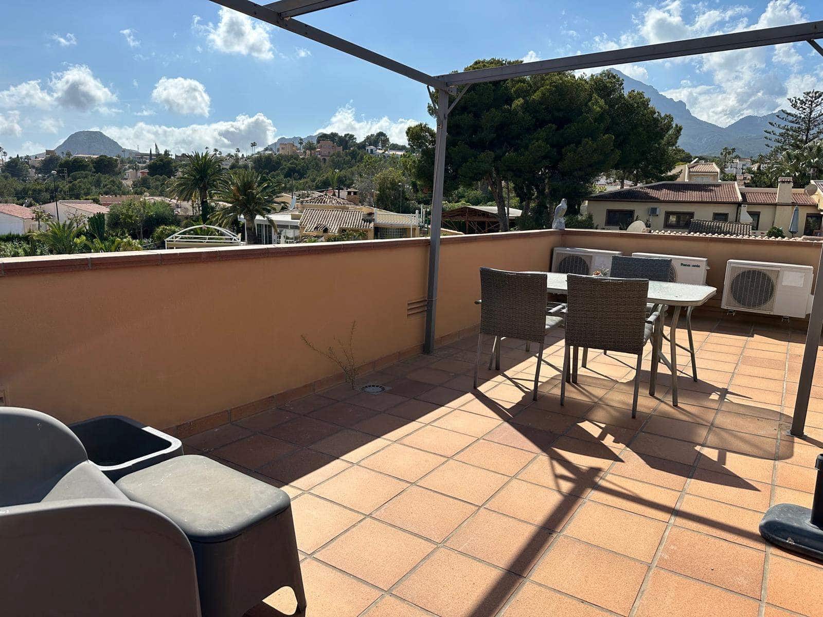 5 soveværelse Villa til salg i La Nucia med swimmingpool garage - € 975.000 (Ref: 9818036)