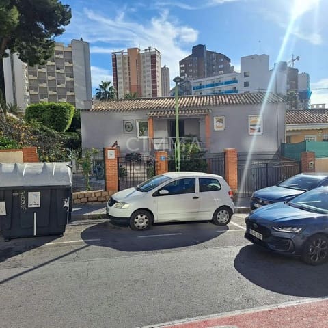6 Zimmer Reihenhaus zu verkaufen in Rincón de Loix, Benidorm mit Garage - 489.000 € (Ref: 9829355)