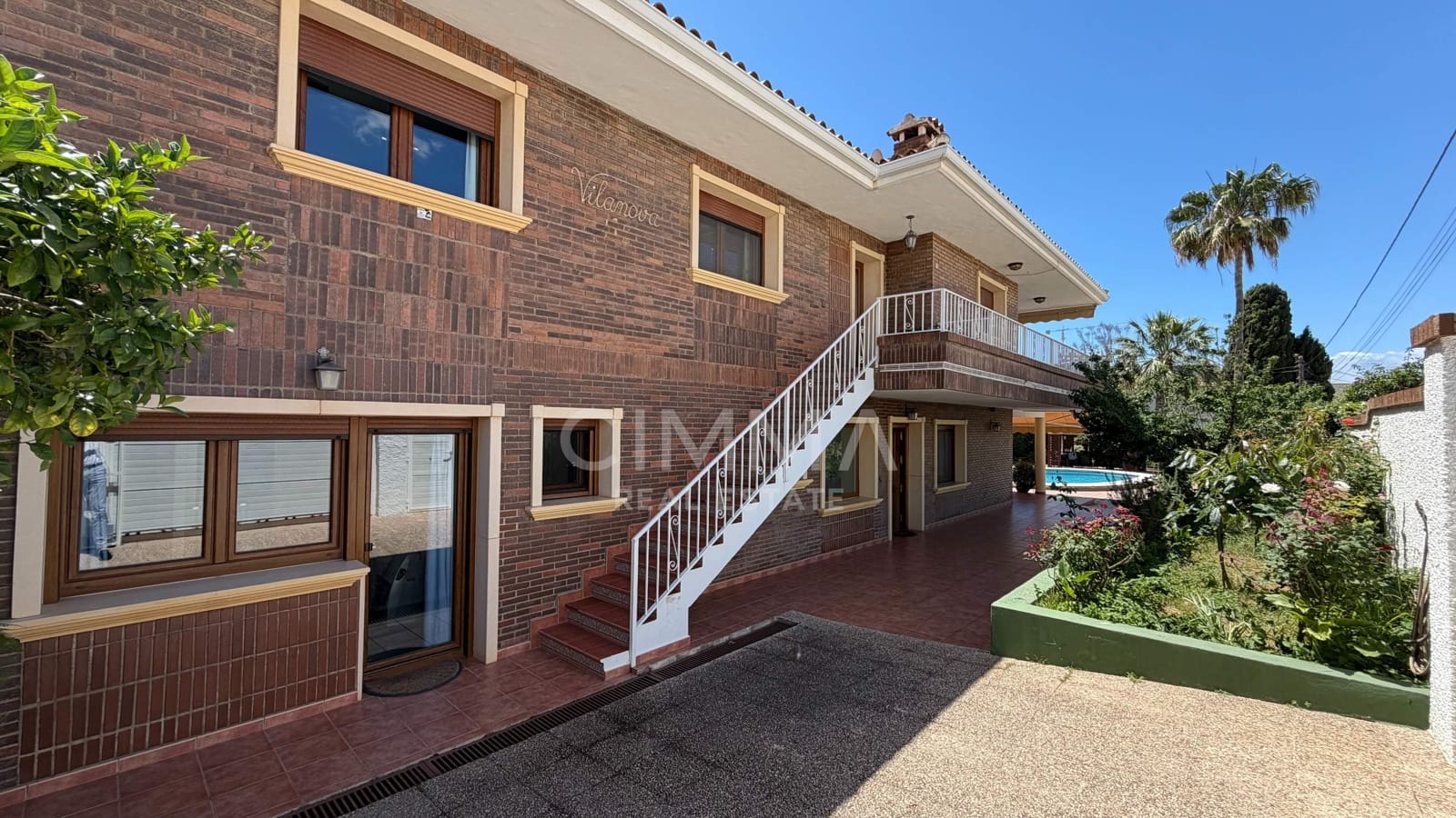 5 bedroom Villa for sale in Benidorm with pool - € 1,400,000 (Ref: 9836544)